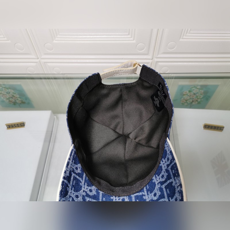 迪奧牛仔面料，海外代購(gòu)版，質(zhì)量非常好，時(shí)尚潮流配頭層牛皮更有檔次，配盒子防塵袋卡