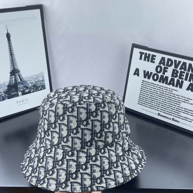 Dior迪奧新款原單字母漁夫帽 輕盈透氣，時尚百搭。