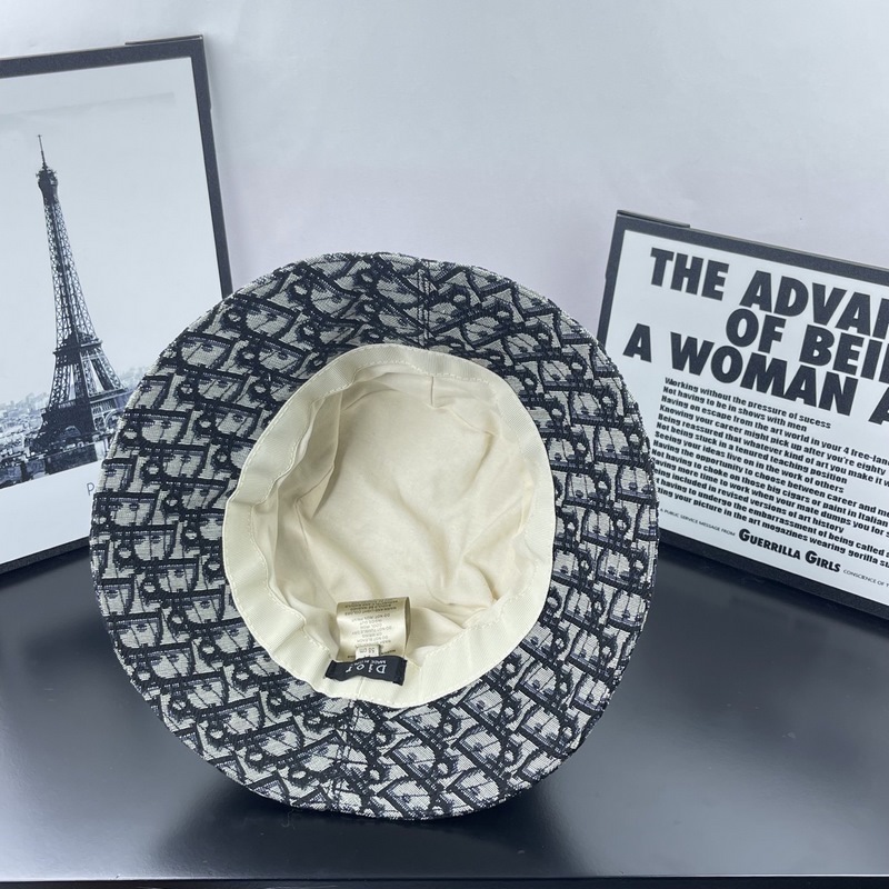 Dior迪奧新款原單字母漁夫帽 輕盈透氣，時尚百搭。