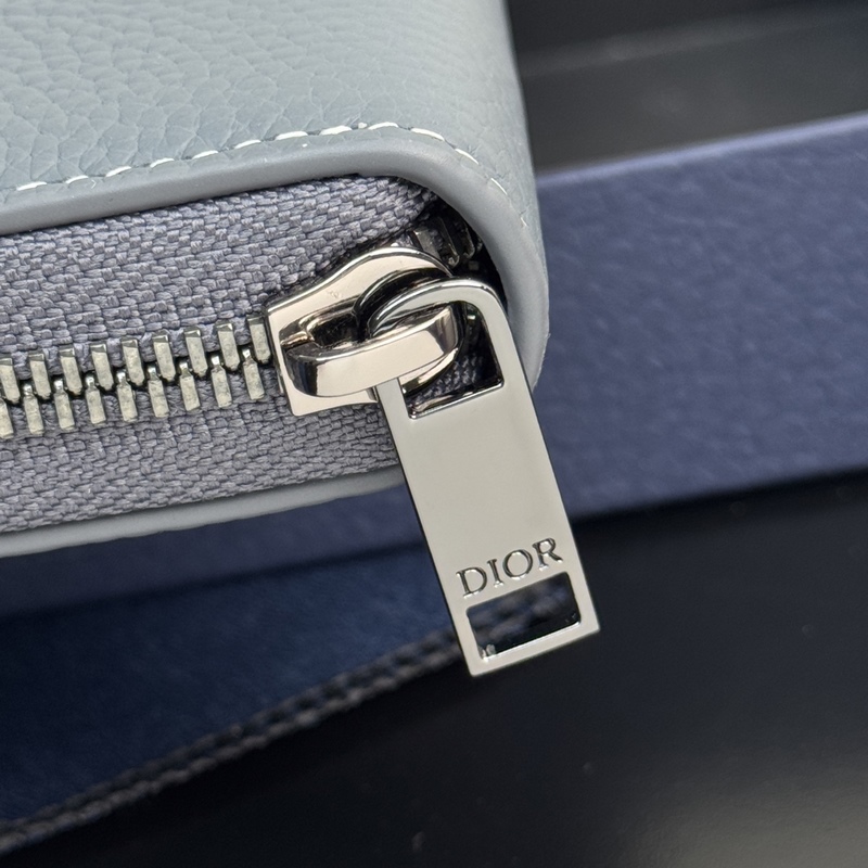 (市場最高版本 歡迎對比) 這款長款拉鍊式錢包低調而不失優雅氣質。原單材料精心制