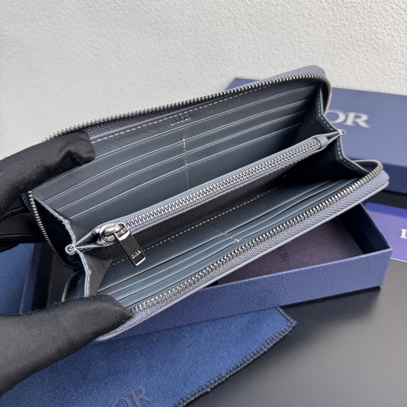 (市場最高版本 歡迎對比) 這款長款拉鍊式錢包低調而不失優雅氣質。原單材料精心制