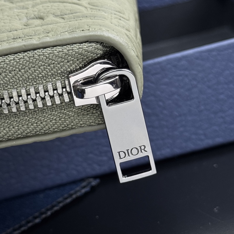 (市場最高版本 歡迎對比) 這款長款拉鍊式錢包低調而不失優雅氣質。原單材料精心制