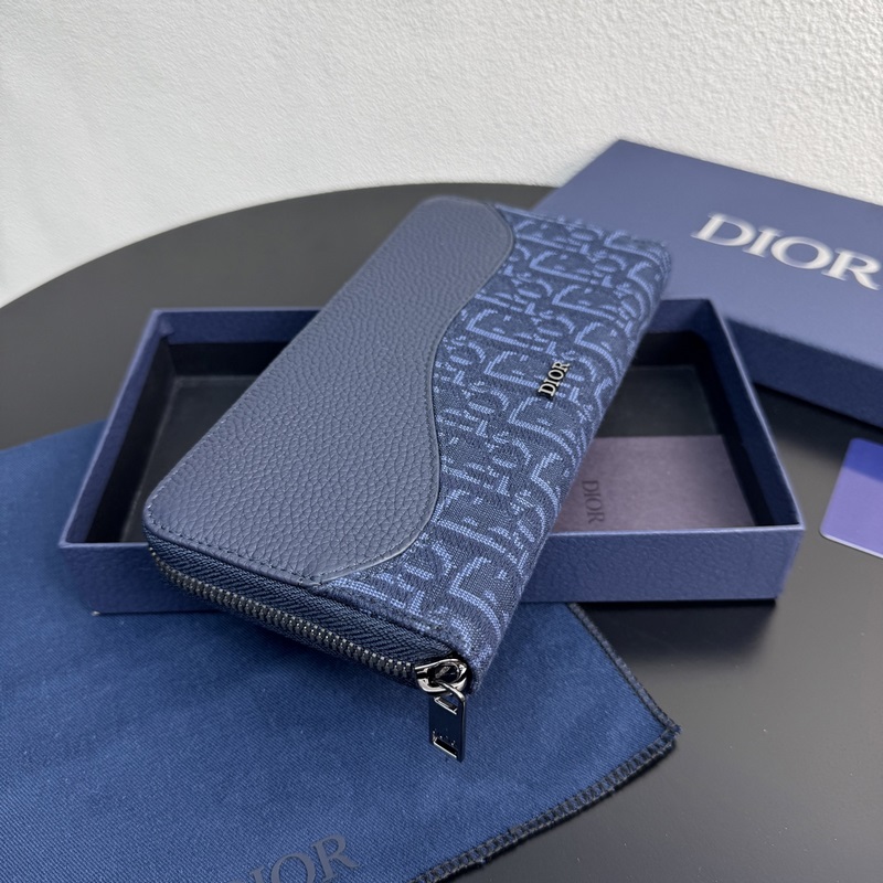 (市場最高版本 歡迎對比) 這款長款拉鍊式錢包低調而不失優雅氣質。原單材料精心制