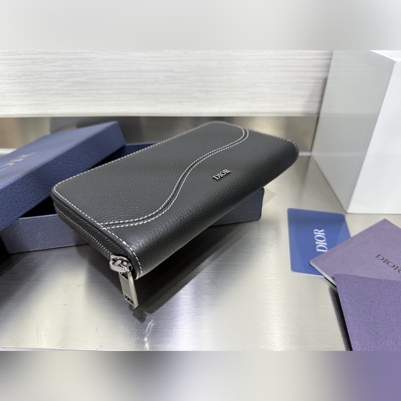 (市場最高版本 歡迎對比) 這款長款拉鍊式錢包低調而不失優雅氣質。原單材料精心制