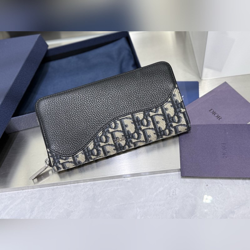 (市場最高版本 歡迎對比)這款長款拉鍊式錢包低調而不失優雅氣質。原單材料精心制作