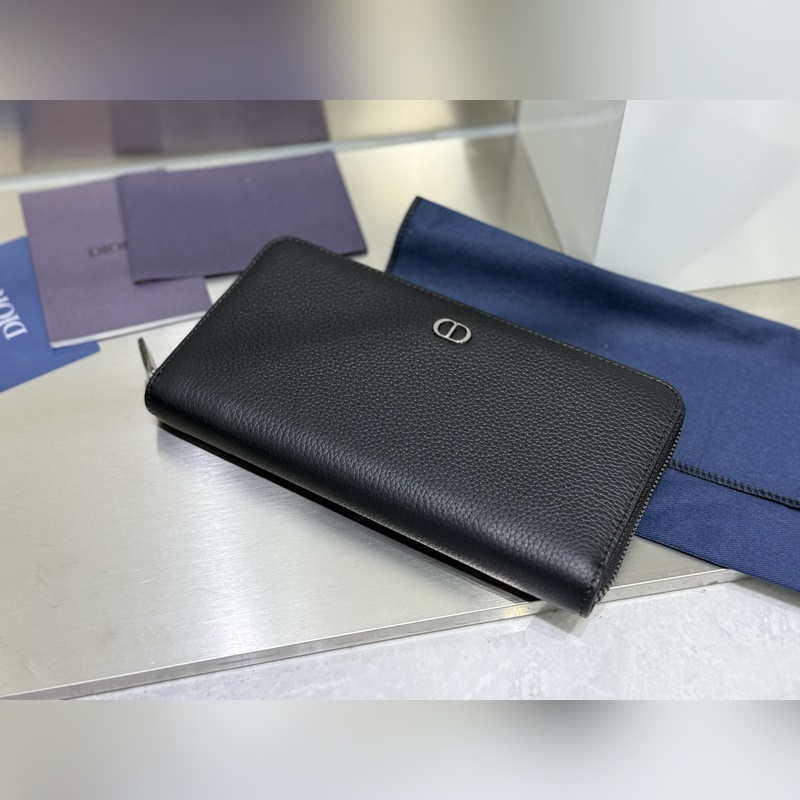 (市場最高版本 歡迎對比)這款長款拉鍊式錢包低調而不失優雅氣質。原單材料精心制作