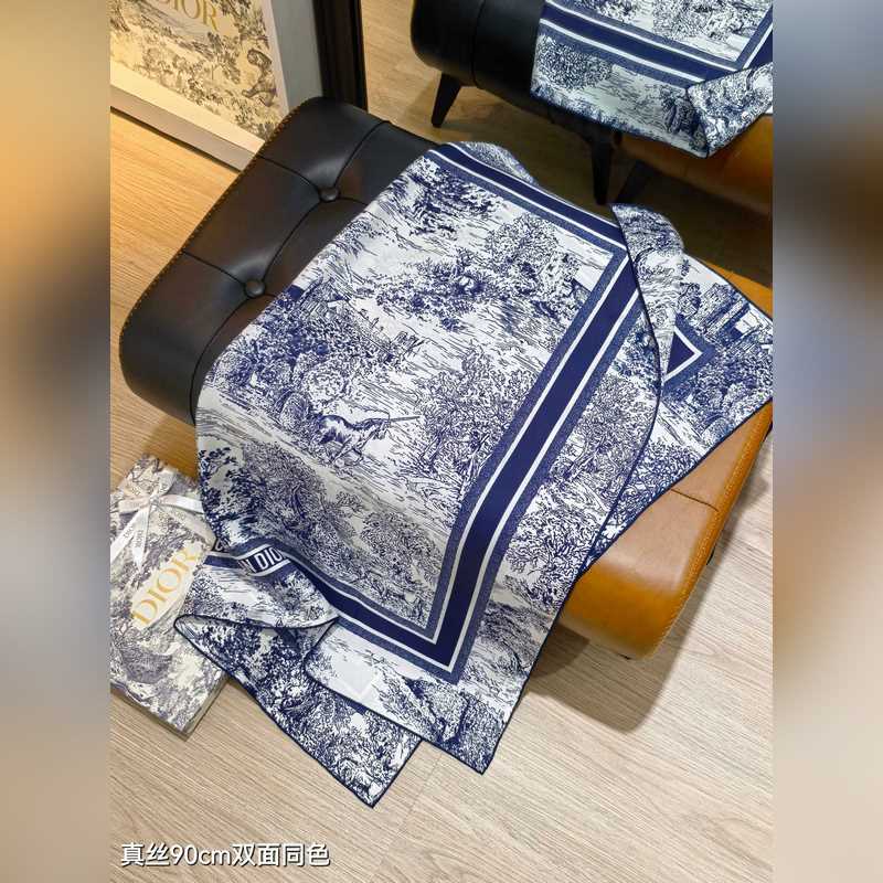 SDO2518 18姆米雙面 90x90cm斜紋真絲 迪奧 蘇格蘭茹伊印花