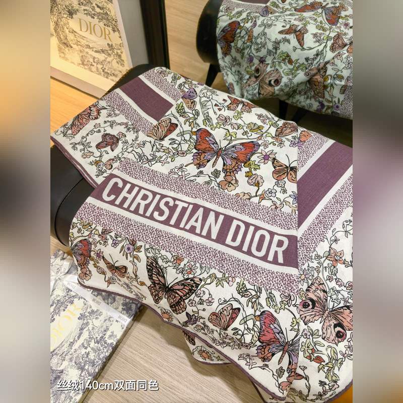 RDO2532 雙面同色 140x140cm 70%羊絨30%真絲 迪奧