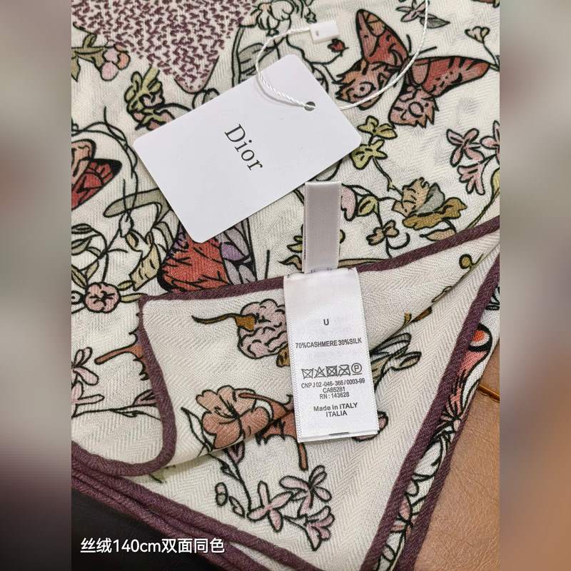 RDO2532 雙面同色 140x140cm 70%羊絨30%真絲 迪奧