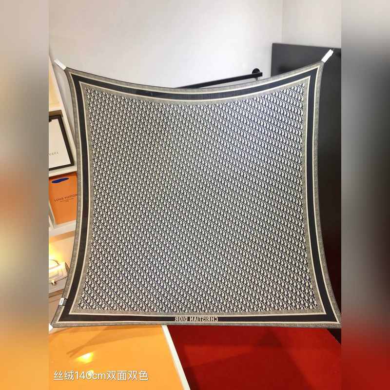 RDO2531 雙面異色 140x140cm 70%羊絨30%真絲 迪奧