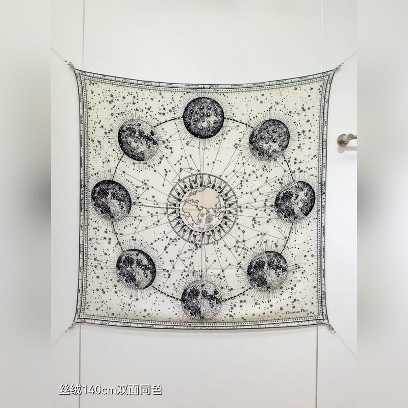 RDO2545 雙面同色 140x140cm 70%羊絨30%真絲 迪奧