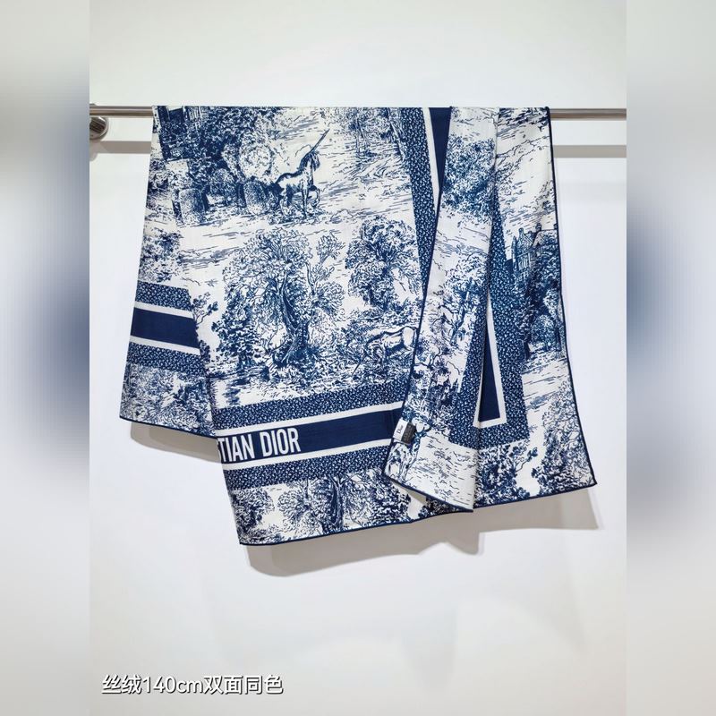 RDO2537 雙面同色 140x140cm 70%羊絨30%真絲 迪奧