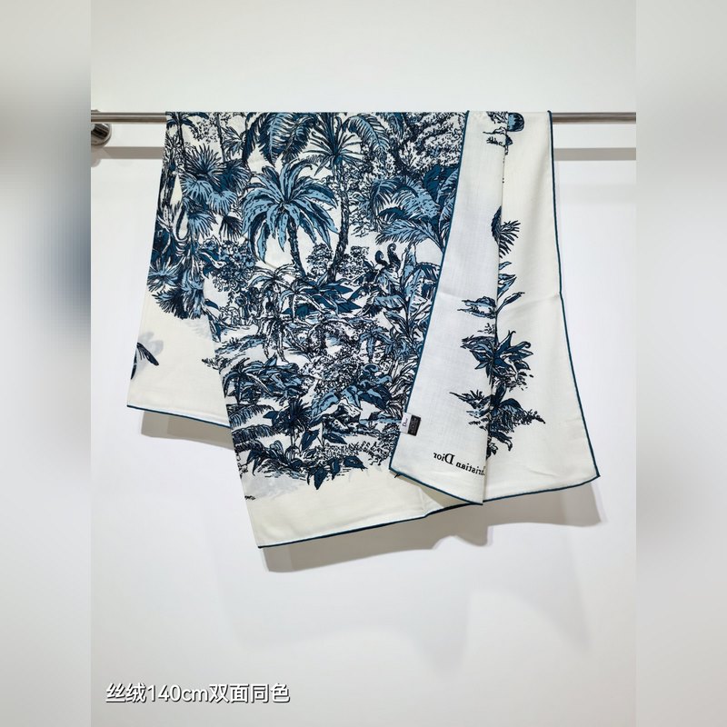 RDO2535 雙面同色 140x140cm 70%羊絨30%真絲 迪奧