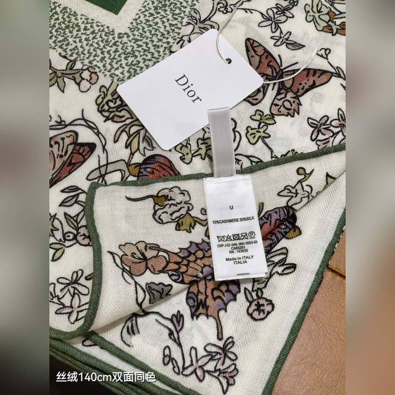 RDO2532 雙面同色 140x140cm 70%羊絨30%真絲 迪奧