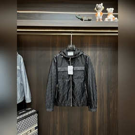 Dior 2026ss早秋新款發(fā)布 迪奧連帽夾克外套，秋季爆款?yuàn)A薄棉夾克，字母l