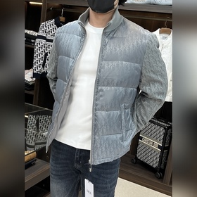 主推羽絨 Dior 2026最新款時(shí)尚設(shè)計(jì)師款羽絨外套 迪奧立領(lǐng)羽絨服，提花面