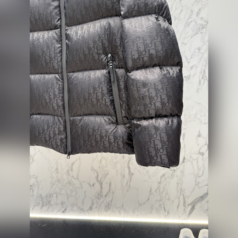 Dior 2026最新款時尚設計師款襯衫處處細節顯工藝足夠的高級 結構性剪裁的