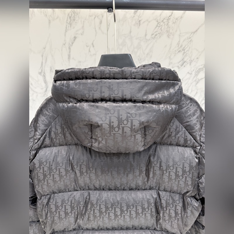 Dior 2026最新款時尚設計師款襯衫處處細節顯工藝足夠的高級 結構性剪裁的