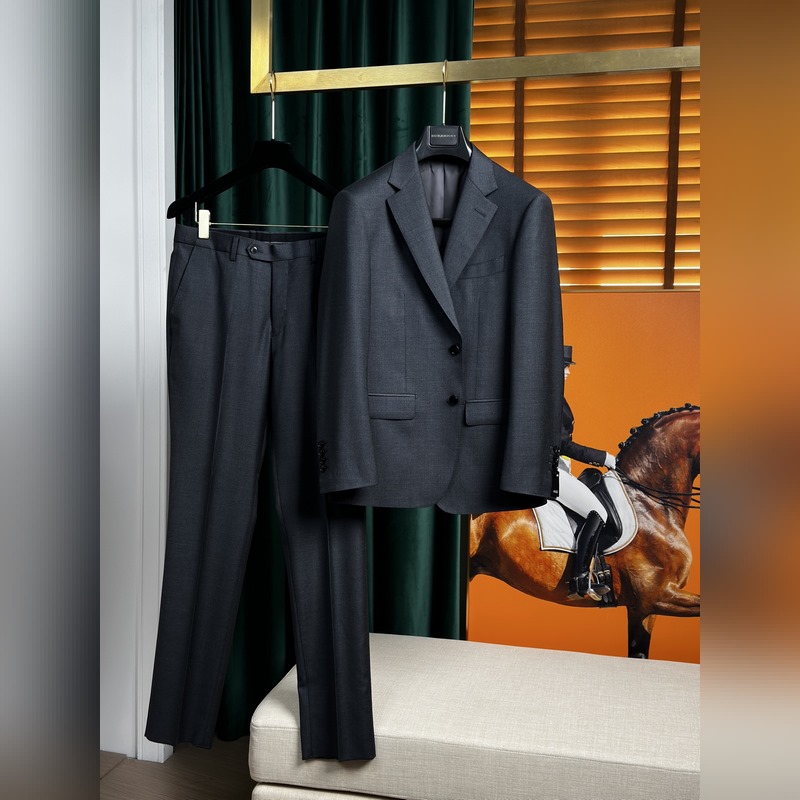 新品！B家經典純羊毛套西平替款 到貨！(不含任何品牌標簽) 高定殿堂級套西! 櫃