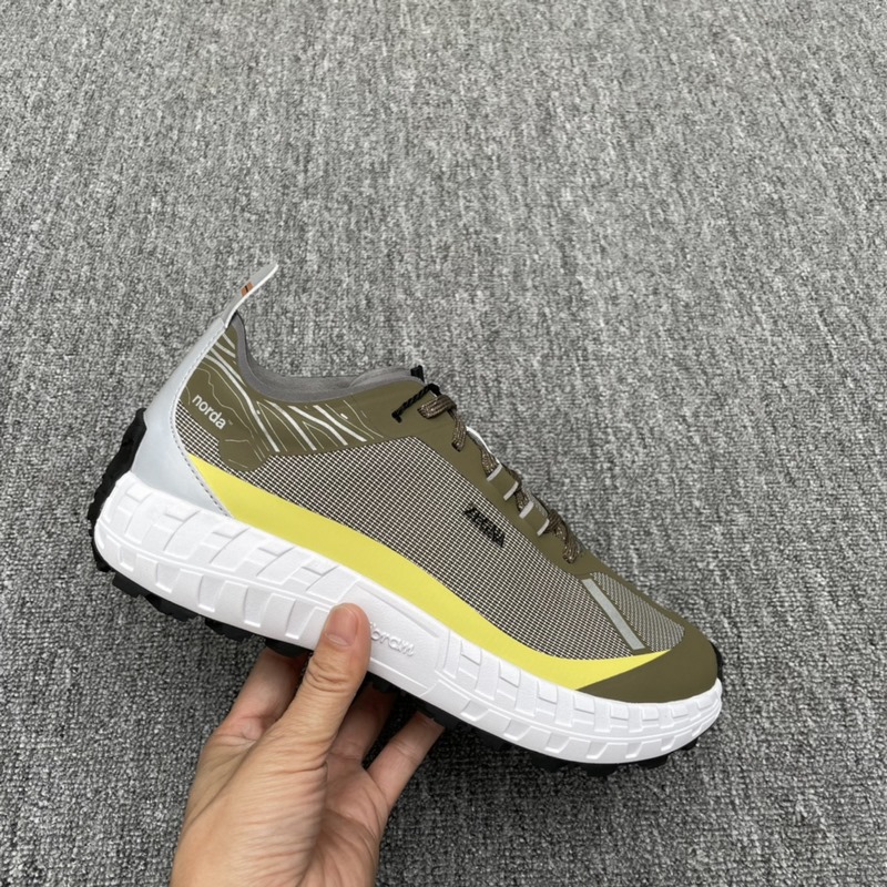 Zzegna 傑尼亞聯名款Xnorda 運動跑鞋 這款運動跑鞋上腳透氣性超好，這