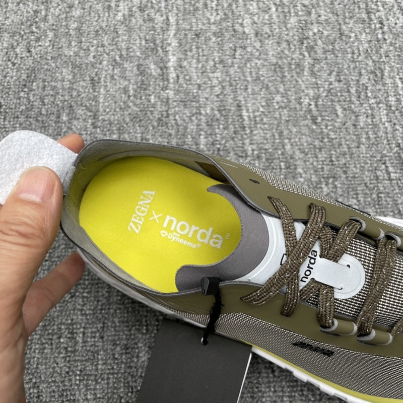 Zzegna 傑尼亞聯名款Xnorda 運動跑鞋 這款運動跑鞋上腳透氣性超好，這