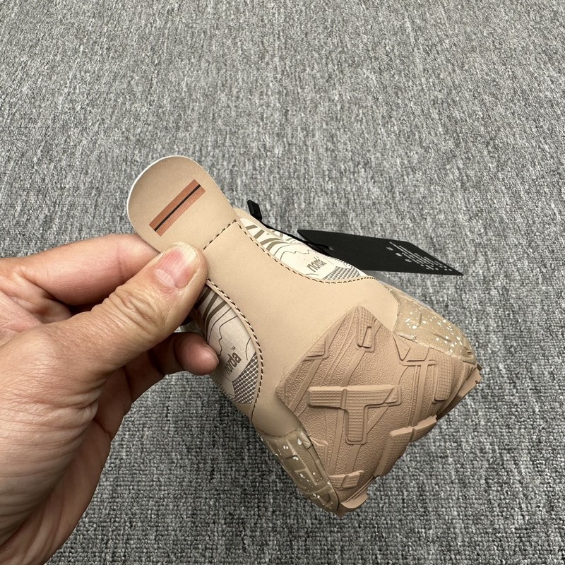 Zzegna 傑尼亞聯(lián)名款Xnorda 運動跑鞋 這款運動跑鞋上腳透氣性超好，這