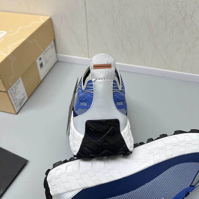 新配色 Zzegna 傑尼亞 新款 聯(lián)名款Xnorda 低幫運動跑鞋 官網(wǎng)同步發(fā)