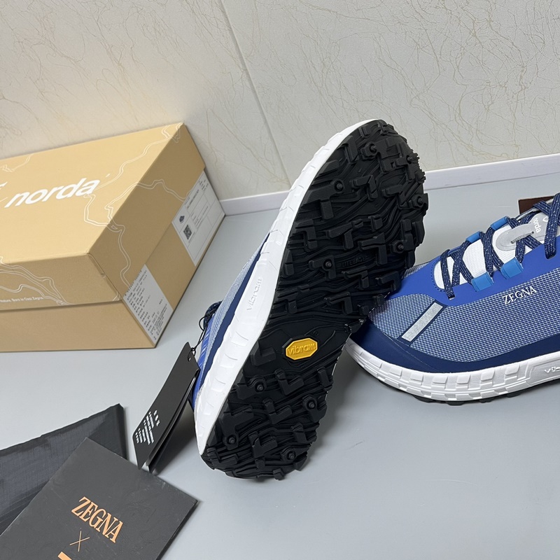 新配色 Zzegna 傑尼亞 新款 聯(lián)名款Xnorda 低幫運動跑鞋 官網(wǎng)同步發(fā)