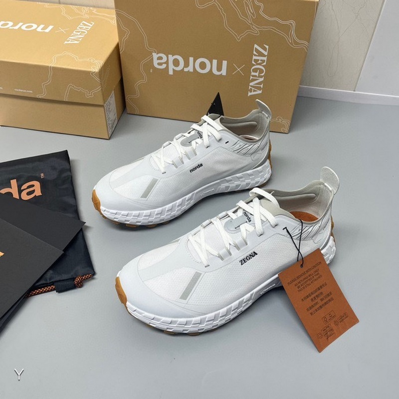 Zzegna 傑尼亞 新款 聯(lián)名款Xnorda 低幫運動跑鞋 官網(wǎng)同步發(fā)售 此款