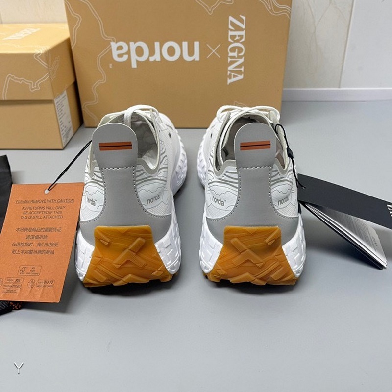 Zzegna 傑尼亞 新款 聯(lián)名款Xnorda 低幫運動跑鞋 官網(wǎng)同步發(fā)售 此款