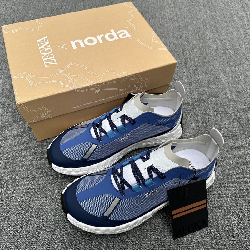 Zzegna 傑尼亞聯(lián)名款Xnorda 運(yùn)動(dòng)跑鞋 這款運(yùn)動(dòng)跑鞋上腳透氣性超好，這