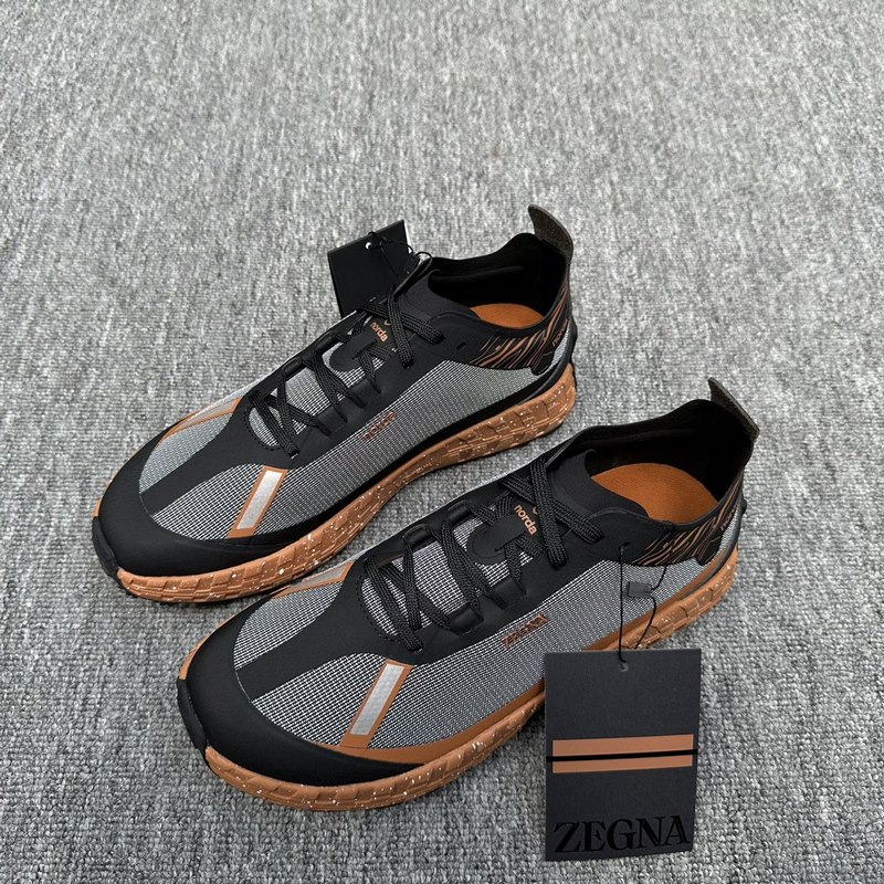 Zzegna 傑尼亞聯名款Xnorda 運動跑鞋 這款運動跑鞋上腳透氣性超好，這