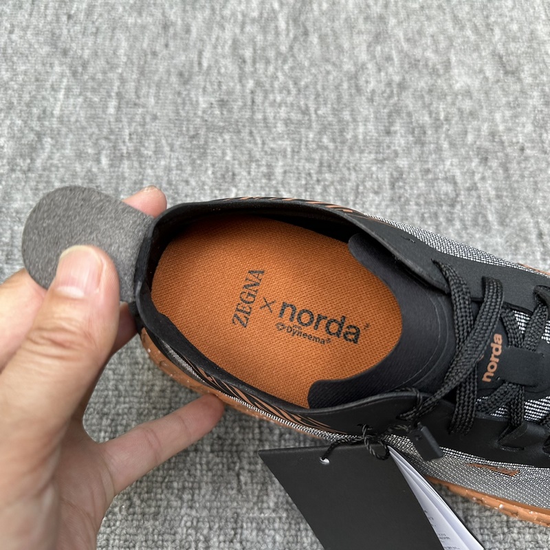 Zzegna 傑尼亞聯名款Xnorda 運動跑鞋 這款運動跑鞋上腳透氣性超好，這