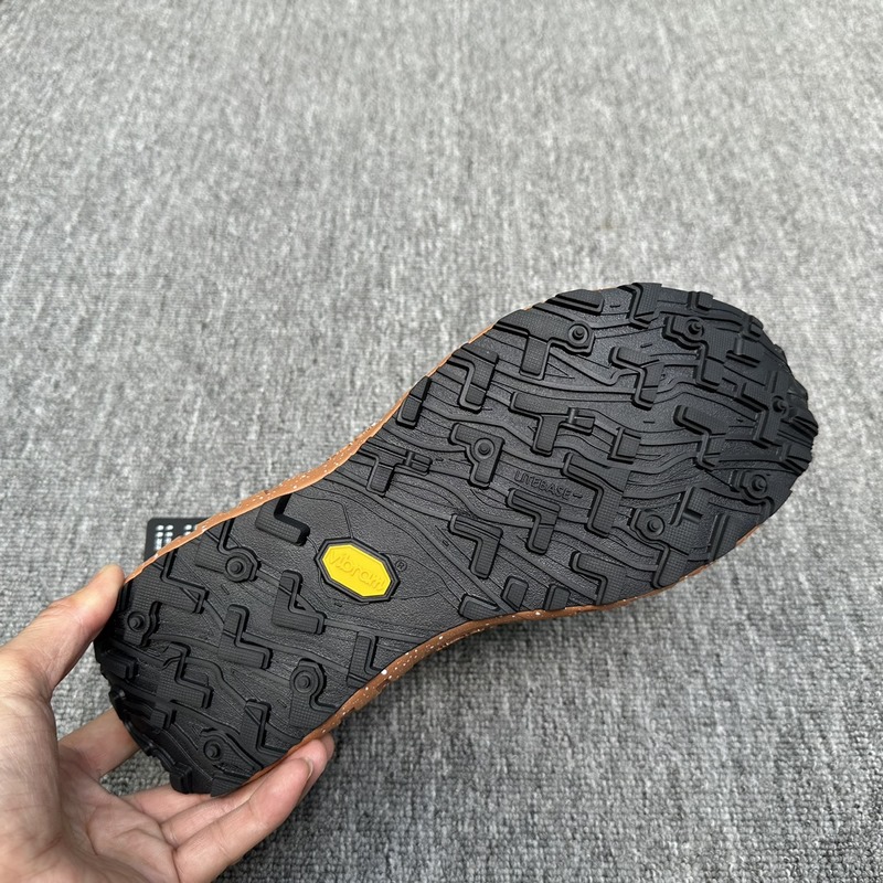 Zzegna 傑尼亞聯名款Xnorda 運動跑鞋 這款運動跑鞋上腳透氣性超好，這