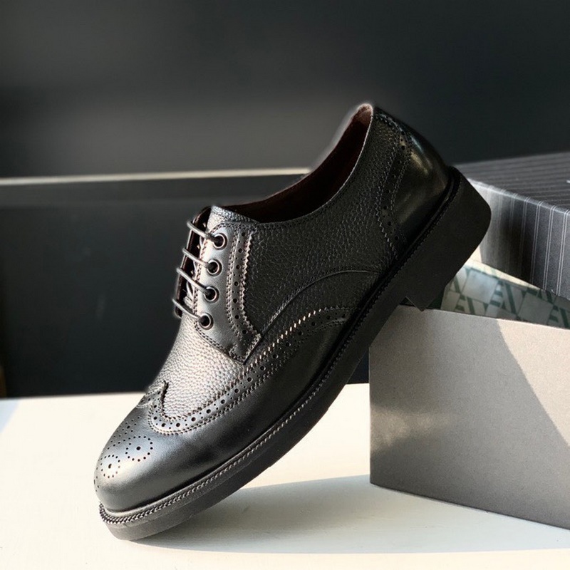 zg傑尼亞系帶布洛克男士輕質皮鞋，Zzegna進口牛皮雕花德比鞋。鞋子采用拼接牛