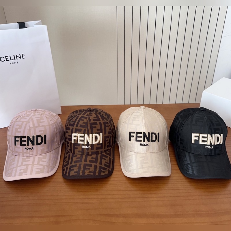 FENDI芬迪 老花系列棒球帽 經(jīng)典FF中古單品，氣質(zhì)穿搭單品，質(zhì)量杠杠