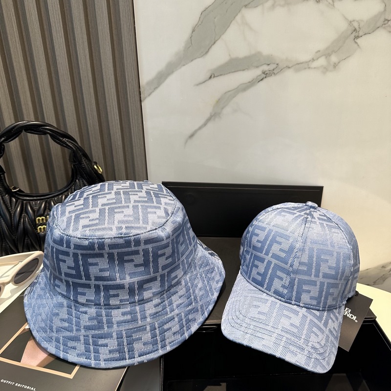FENDI 芬迪 老花字母漁夫帽，FD的老花漁夫帽真的很洋氣，超火爆的漁夫帽，看