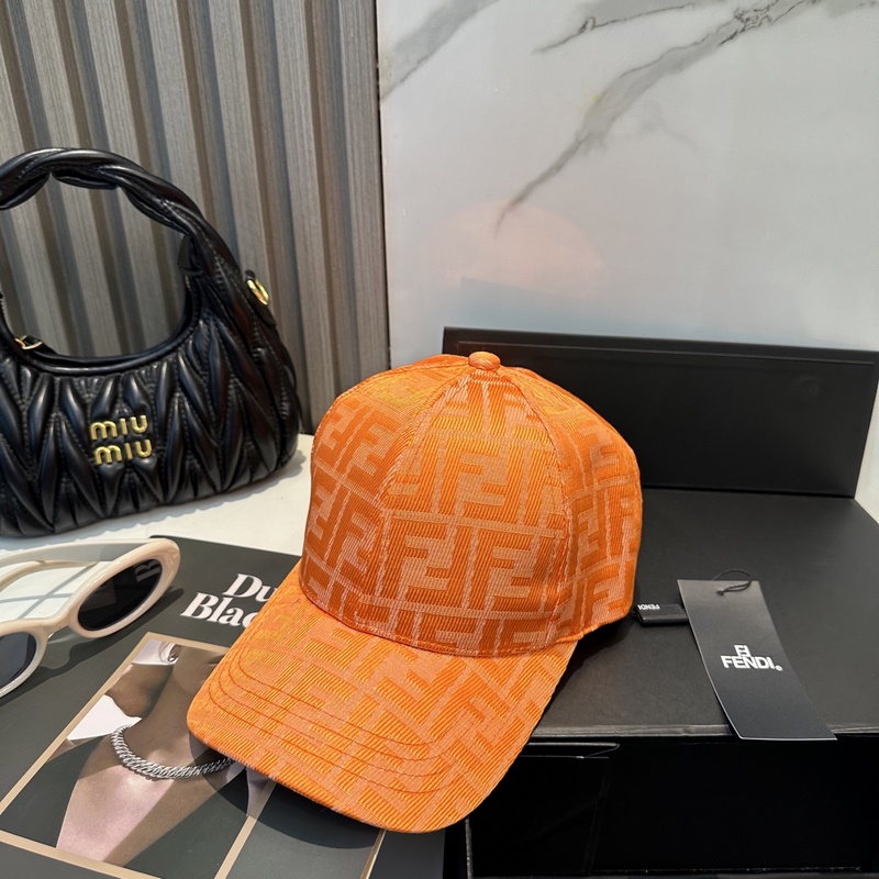 FENDI 芬迪 老花字母棒球帽 FD的老花漁夫帽真的很洋氣，超火爆的漁夫帽，看