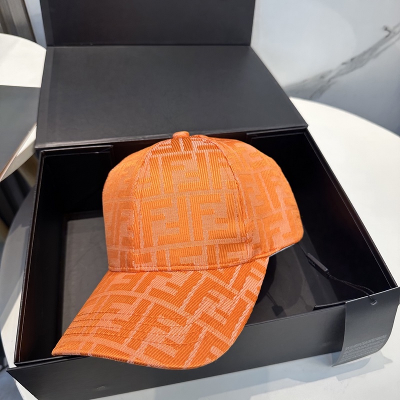 FENDI 芬迪 老花字母棒球帽 FD的老花漁夫帽真的很洋氣，超火爆的漁夫帽，看