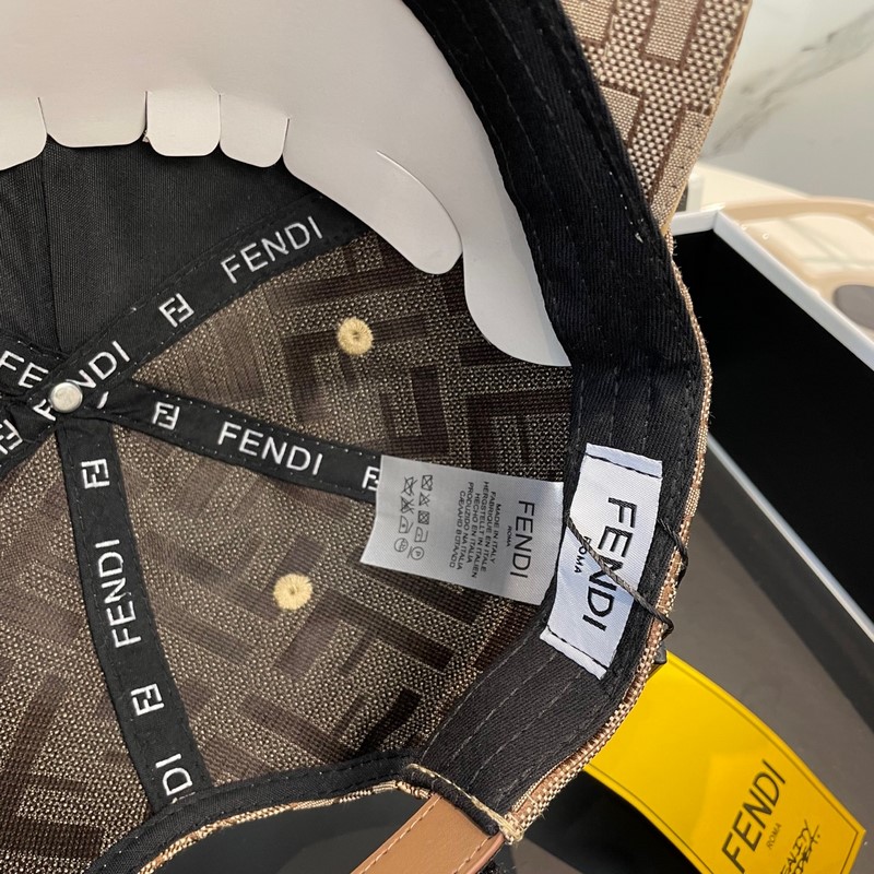 FENDI芬迪 老花系列棒球帽 經典FF中古單品，氣質穿搭單品，質量杠杠