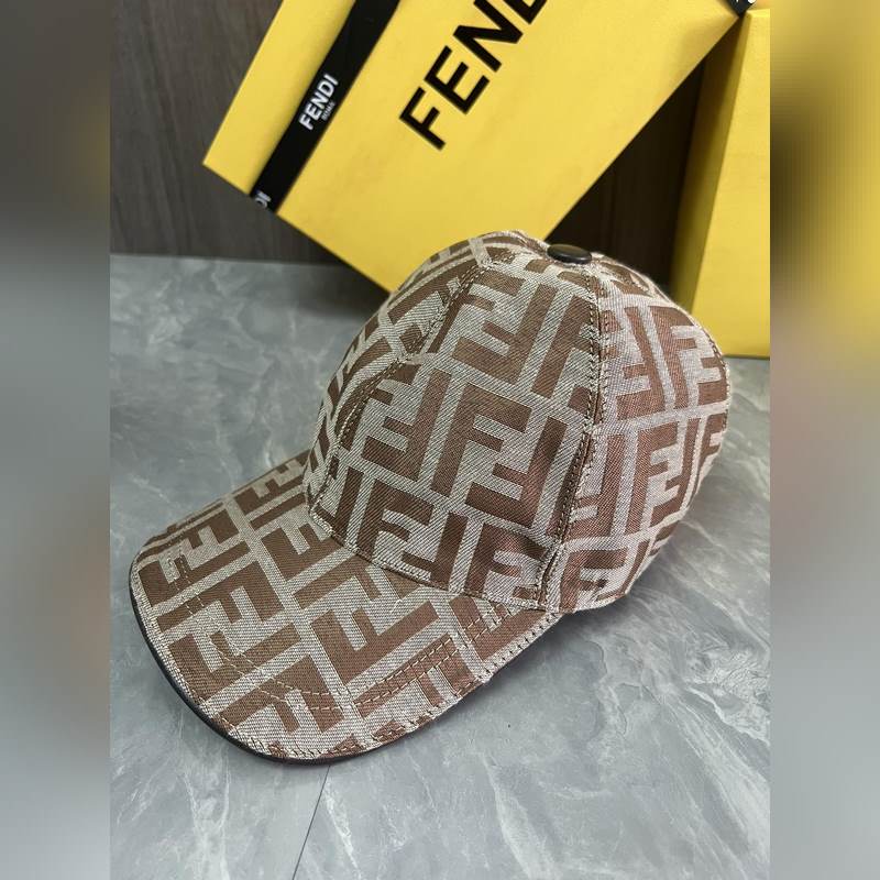 Fendi 原版定制 經典款棒球帽 專櫃常年熱賣款 口碑極佳 提花帆布料 輕盈透