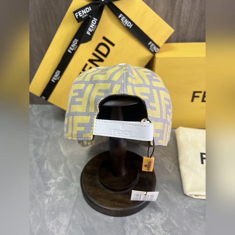 Fendi 原版定制 經典款棒球帽 專櫃常年熱賣款 口碑極佳 提花帆布料 輕盈透