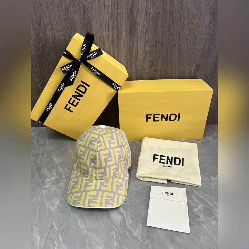 Fendi 原版定制 經典款棒球帽 專櫃常年熱賣款 口碑極佳 提花帆布料 輕盈透
