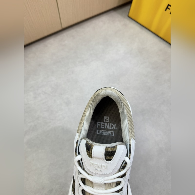 [ FENDI]芬迪 -高端品質(zhì) 原單 休閑運(yùn)動(dòng)鞋 -鞋面：進(jìn)口 納帕小牛皮、