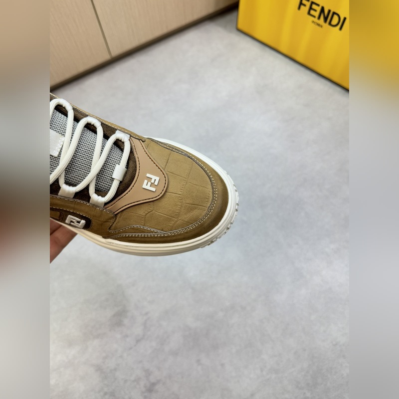 [ FENDI]芬迪 -高端品質 原單 休閑運動鞋 -鞋面：進口 磨砂石頭紋小