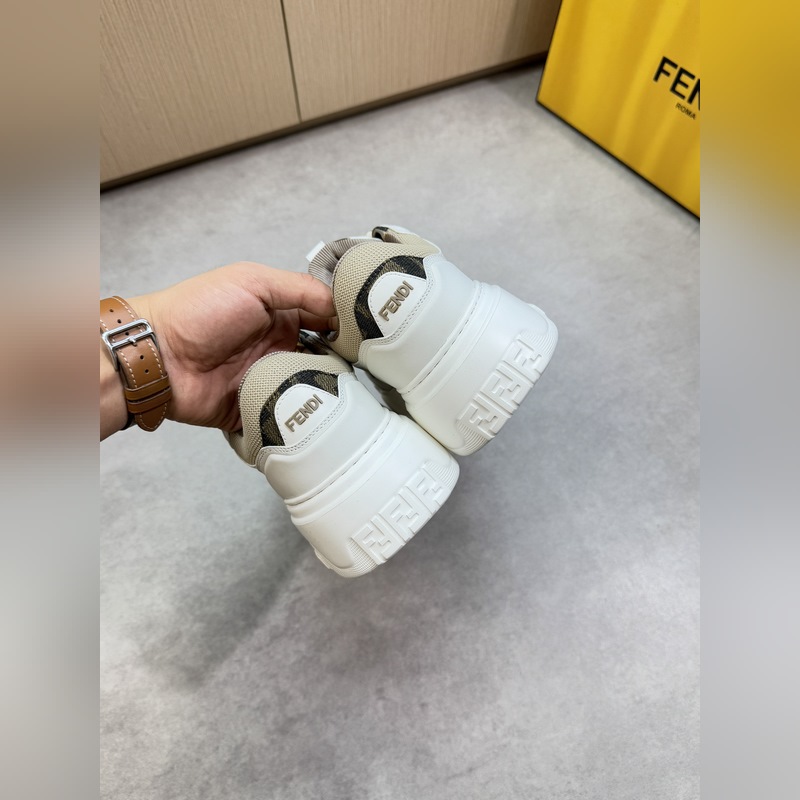 [ FENDI]芬迪 -高端品質 原單 休閑運動鞋 -鞋面：進口 納帕小牛皮、