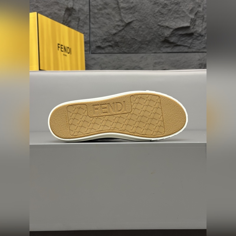 FENDI 芬迪Match男系帶運動鞋 size 情侶款35-40(女)39~4