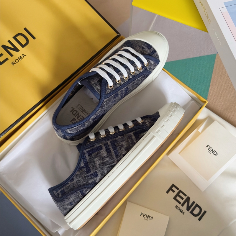 Fendi芬迪Domino系列 老花FF帆布 情侶款 休閑 運動鞋 滑闆鞋 原版