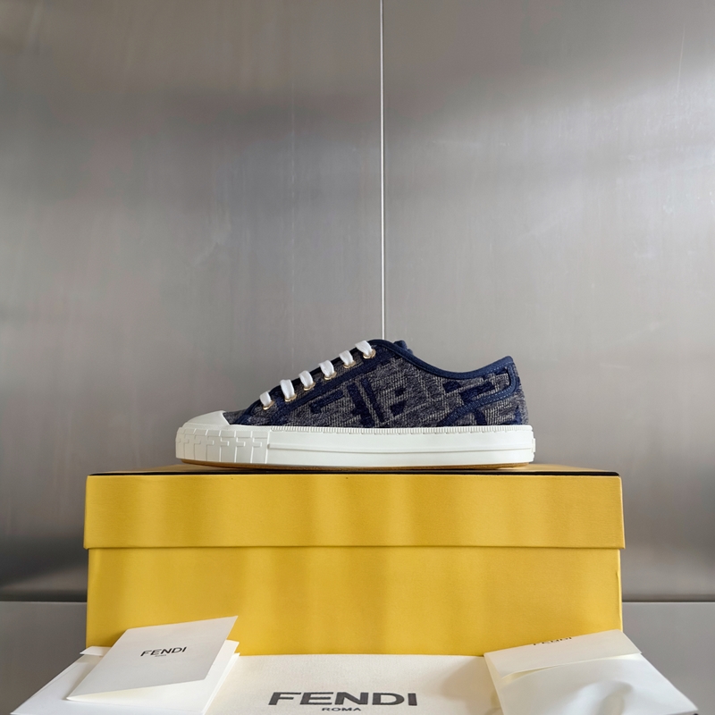 Fendi芬迪Domino系列 老花FF帆布 情侶款 休閑 運動鞋 滑闆鞋 原版