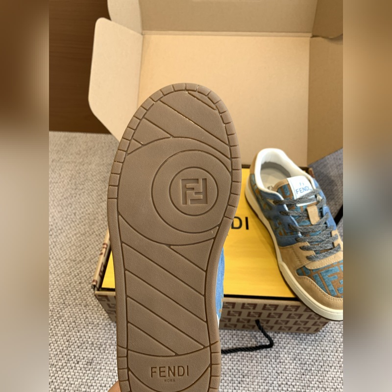 Fendi芬迪闆鞋 休閑運動鞋 情侶款 設計師Kim Jones打造的首款運動